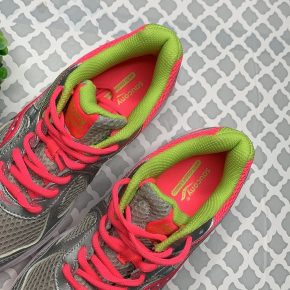 Saucony COHESION 10 SHOES - BIG GIRL'S size 4.5 - Picture 3 of 9